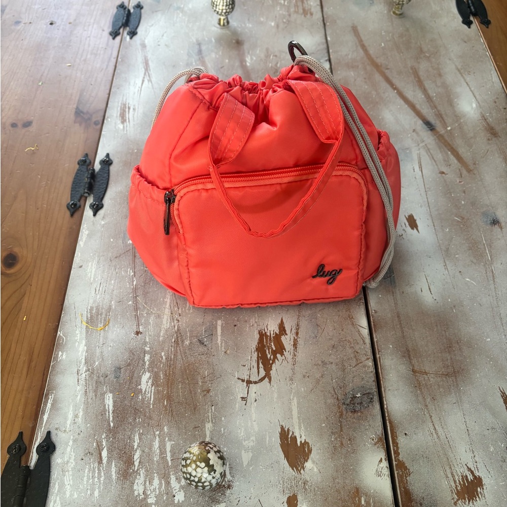 Lug Coral Drawstring Cosmetic Bag